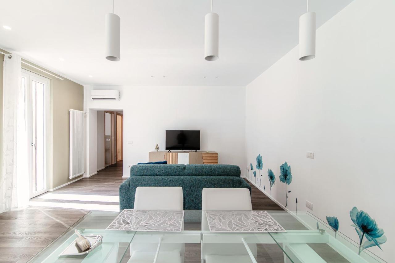 Apartamento Diaz 67 Life'S Loft - The House Of Travelers Como Exterior foto