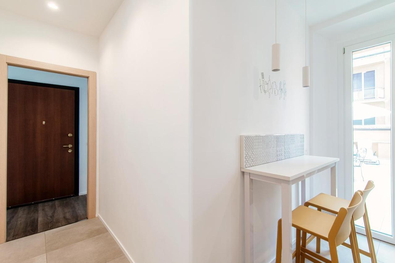 Apartamento Diaz 67 Life'S Loft - The House Of Travelers Como Exterior foto