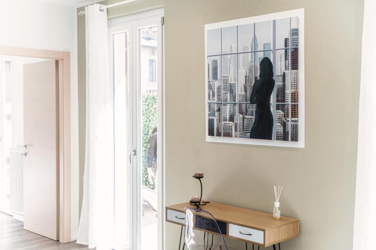 Apartamento Diaz 67 Life'S Loft - The House Of Travelers Como Exterior foto